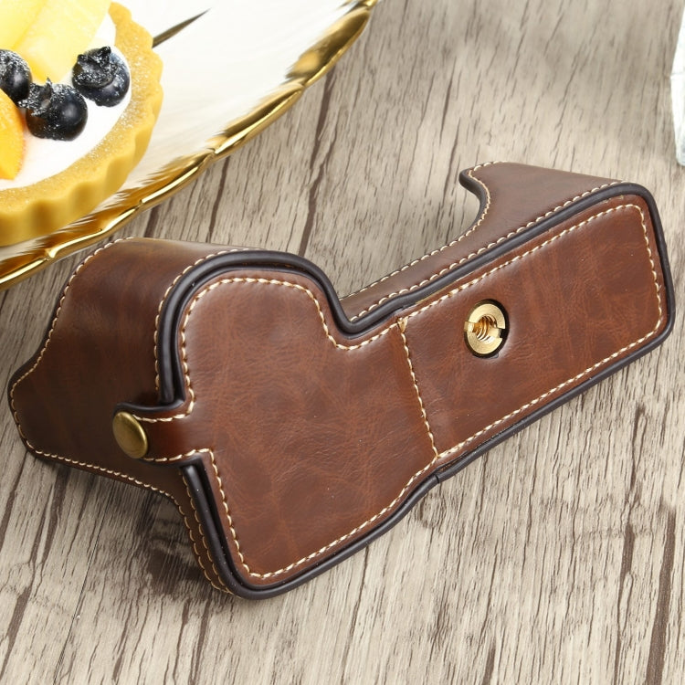 1/4 inch Thread PU Leather Camera Half Case Base for Sony ILCE-7RM4 / A7RM4 / A7R IV, For Sony ILCE-7RM4
