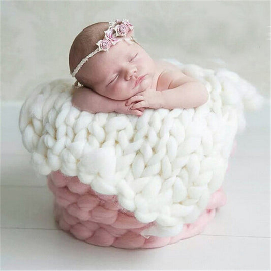 Soft Newborn Photography Prop Chunky Knit Blanket  for 100 Days Milestone, 50x50cm